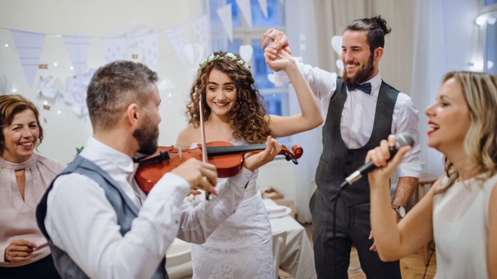 Social Music | Music Appreciation | Violin Lessons | Playing Violin